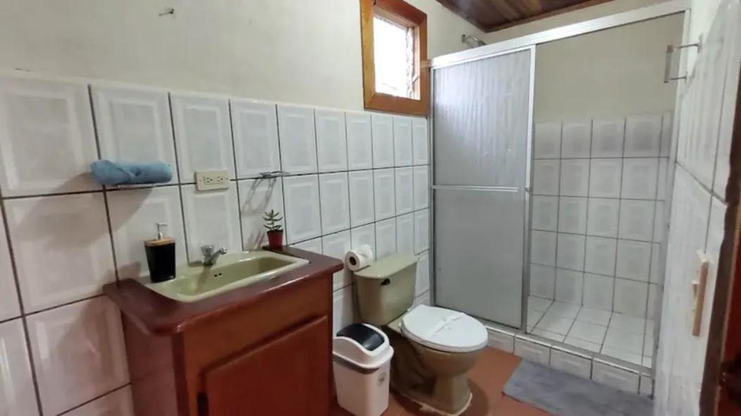 Cowboy Hostel - Habitaciones Con Bano Privado Monteverde Kültér fotó