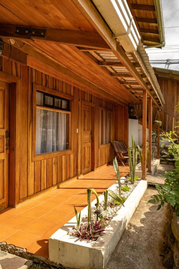 Cowboy Hostel - Habitaciones Con Bano Privado Monteverde Kültér fotó